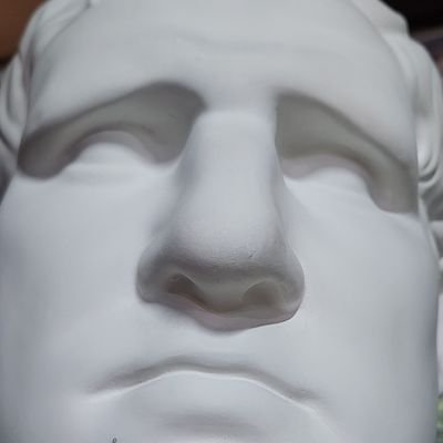화실 사무보면서 올리고싶은 것들 올립니다. 주로 선생님 크로키랑 사무스 크로키랑 이런저런 화실의 사진들. 수요일/일요일 크로키 수업 놀러오세용!
