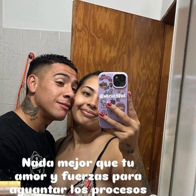 omarpires8's profile picture. Futbolista ⚽️🧉 MI FAMILIA 🫶🏻