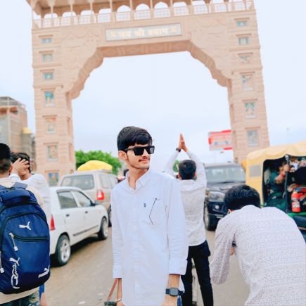 kishnaramrlp's profile picture. Students......❤️🙌