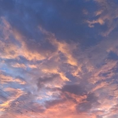 とある大学の大学生
ドズル社、さんちゃんく、アツクラ、女子研究大学、アニメ、声優などなどいろいろ好きです!
ドズル社の推し 🍌
さんちゃんくの推し 💧🌙
女子研究大学の推し 🍈
18↑
無言フォロー失礼します!
推し活についてがほとんどですがたまーに愚痴が挟まるかもしれないです