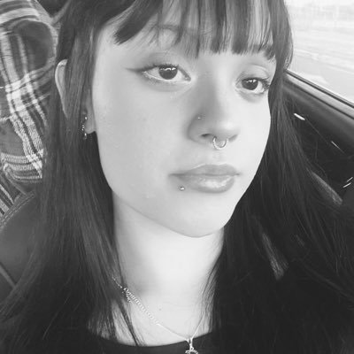 ✰