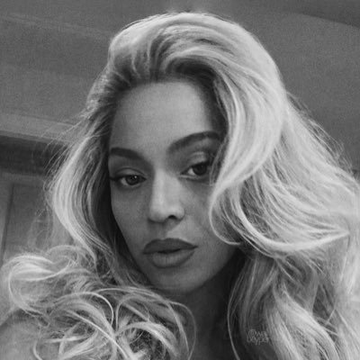 vieginaz's profile picture. wit yo ashy ass