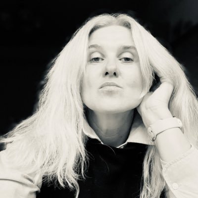 Juriste. Risinu ētikas dilemmas. Mīlu mūziku un dabu. Goda ğimene. Nacionālā apvienība. ⚖️🇱🇻