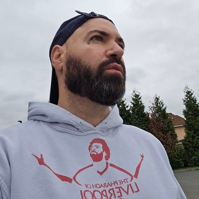 daniel_c412's profile picture. ⚽️ Liverpool FC • SL Benfica
                                         📚 Comic Book Collector