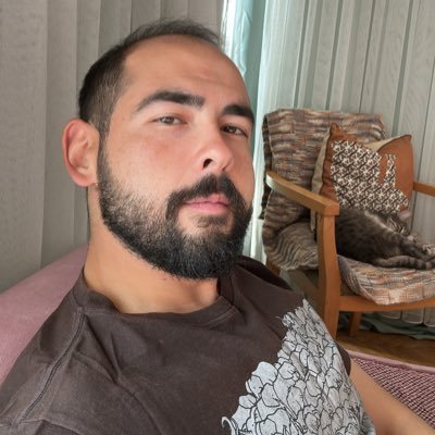Bağımsız araştırmacı, Türkolog Dr. , Hacettepe Üniversitesi Yeni Türk Edebiyatı