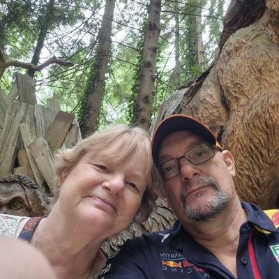 BoschHarrie's profile picture. Happely Married with Marlies❤️ Grandchild Bennie💙,  #Family, #Ajax, Max Verstappen, Redbullracing, F1, Stephen King https://t.co/GmiWMjUswY