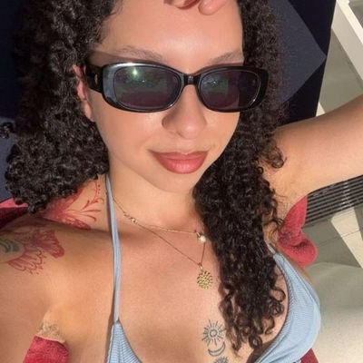 Maria127127's profile picture. love for all,hate for none