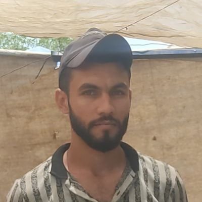 MmMm487011's profile picture. Soy de Gaza 🇵🇸
 Morimos de hambre, mi hijo duerme sobre el dolor del abdomen abdominal👼, mi familia está dividida por una mordida que no es suficiente🇵🇸🕊