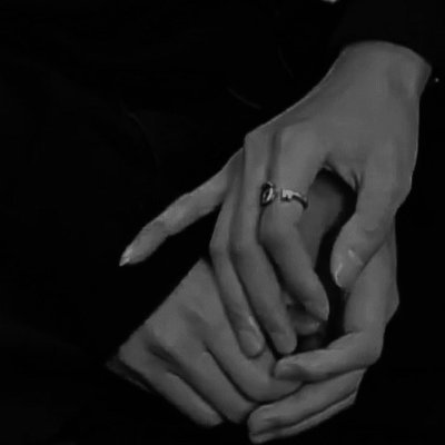 NinaYa86922's profile picture. 