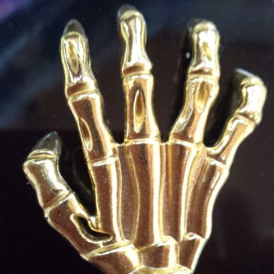 1iLH4znaY462516's profile picture. 