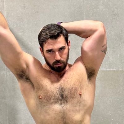 Real Mediterranean Latino Macho 💪🏼 Enjoy my SEXY & Exclusive Content 💦