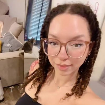 alisonwalker555's profile picture. Am lovely and caring lady💕💕