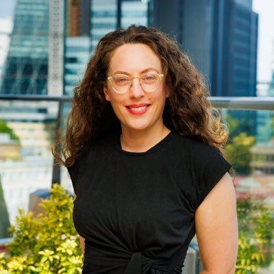 🇨🇦⚜️🇮🇪🇺🇬🇬🇧Un esprit ouvert. Open mind. Active heart. Learning as I go. Communications research & strategy pro. Contact: anne@whiteheadcommunications.com