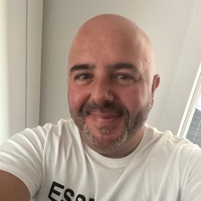 Massive West Ham fan since I was a lad in the 80s. Just here to get news, read people’s views and try to enjoy the ride ⚒️⚒️