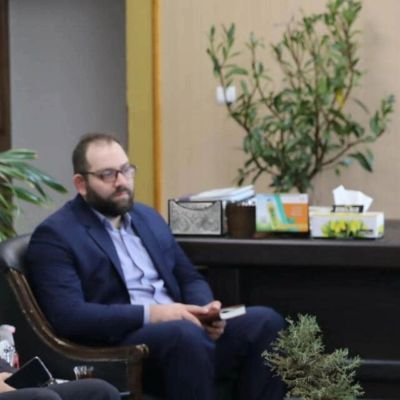 🇮🇷🇮🇶🇱🇧🇾🇪
/سرباز انقلاب اسلامی/
ادوار جامعه اسلامی دانشجویان/ مشاور دستیار ویژه وزیر کشور جمهوری اسلامی ایران