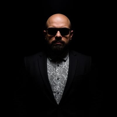 زمانی به خودم میرسم ک از مَنیّت عبور کنم، سخت ولی دلچسب، طولانی اما حلال، کوتاه در حد عمرم، همه میتوانند و باز تبلوری عجیب در حال رشد است