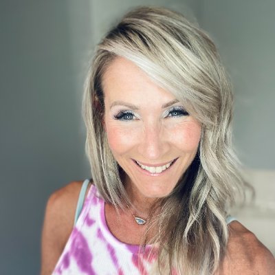 HollyRigsby's profile picture. Lifestyle Design Coach for Moms. Gret your FREE Printable to Beat the Busy Trap and get Busy Living the Life you Love