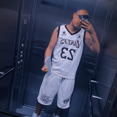 Fé no cara lá de cima🙏 Cidade Cajamar SP♈️Áries Sou um amorzinho, mas para seu próprio bem, não me tire do sério.😈😇