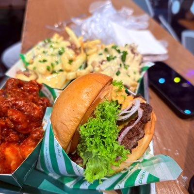 mysrents24's profile picture. 