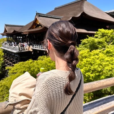 徹底したヒアリングで『想いをカタチに』⌇生保営業→IT CS→IT営業事務→SNSデザイナー👩💻 NC20期生⌇デザイン・SNS運用など⌇カフェ巡り×ねこ×美容×散歩×ラジオ⌇お問い合わせはDMまで📩
