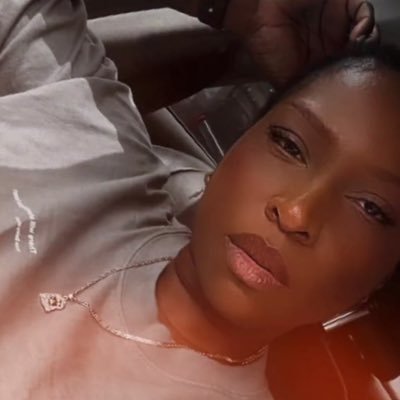 DevDivass's profile picture. Software Developer X Data Analyst