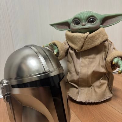洋画が好きです。アクション・SF・ホラー。特にスターウォーズがすき。大体はフィギュアーツとhottoys集めてます。1/12か1/6どっちかに絞りたい…。いつかコスプレしたいそんな31歳 English OK😄