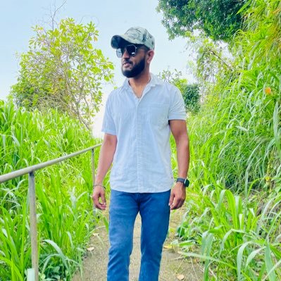 samy_walk's profile picture. “Life is too short to worry about anything. You had better enjoy it because the next day promises nothing”