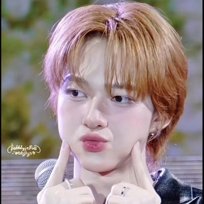 fair_lyyyy's profile picture. 𝒲𝒾𝓉𝒽𝑜𝓊𝓉 𝓎𝑜𝓊, 𝓉𝒽𝑒 𝓌𝑜𝓇𝓁𝒹 𝒽𝒶𝓈 𝓃𝑜 𝓂𝑒𝒶𝓃𝒾𝓃𝑔 | 🐶🐱 #ZeePruk #NuNew #ZeeNuNew #ZonZon