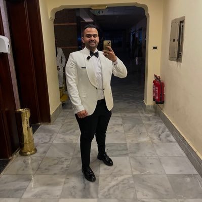 io7375109's profile picture.