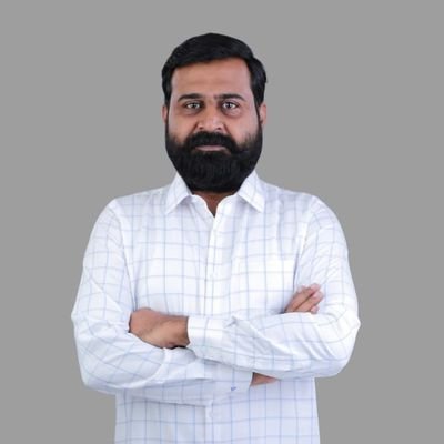 प्रदेश उपाध्यक्ष- राष्ट्रवादी काँग्रेस, अध्यक्ष-मराठी कामगार सेना