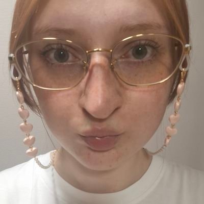 cherry_odtt85's profile picture. тобі личить завалене їбало