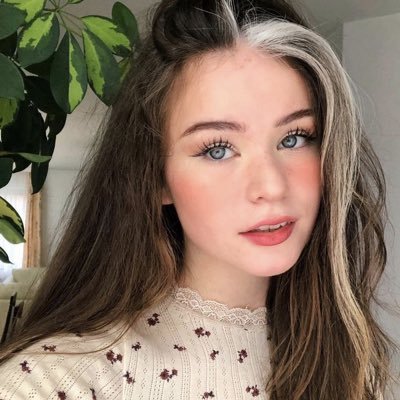 MoThundaMoBetta's profile picture. Content Creator • Sports & Fashion Photographer -message for bookings-  • Wrestling Fan • Worlds Greatest Little Sister 🥇