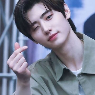 — 𝘊𝘢𝘶𝘴𝘦 𝘐'𝘭𝘭 𝙖𝙡𝙬𝙖𝙮𝙨 𝘵𝘢𝘬𝘦 𝘺𝘰𝘶 𝙝𝙤𝙢𝙚🩵✨️
🏡⁷ BTS / EN– / SKZ / TXT / K-pop📍
𝚆𝚊𝚝𝚝𝚙𝚊𝚍: IbelongtoYoongi_