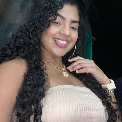 euvivi_cf's profile picture. tudo funciona melhor se ninguém souber de nada...🤫🕊️ 
Mãe de um príncipe👩‍👦💙