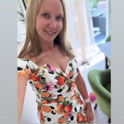 Like a bit of a jog šš½āāļø London Marathon 2019, V2020, 2021, 2022 & 2024. Paris Marathon 2025 š