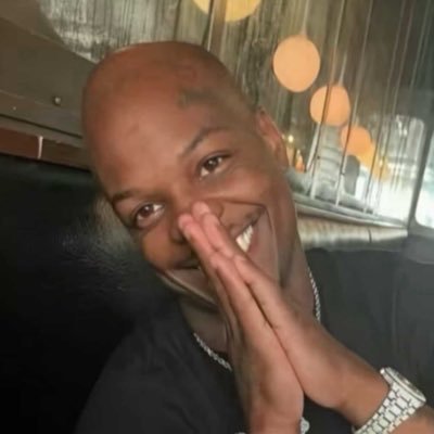 Gloreap6's profile picture. Girl, interrupted