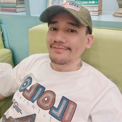 The1ALLANSANTOS's profile picture. I think being Gay is a Blessing, and it's something I am thankful for every single day.