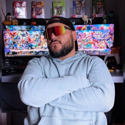 Creando contenido.
Me encanta Super Smash, pero no sé jugar.
Soy el Hombre -Oso.