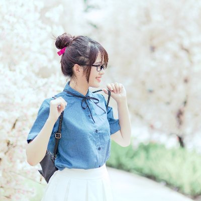 LisaWeaver39515's profile picture. 