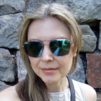I write Interviews
and do