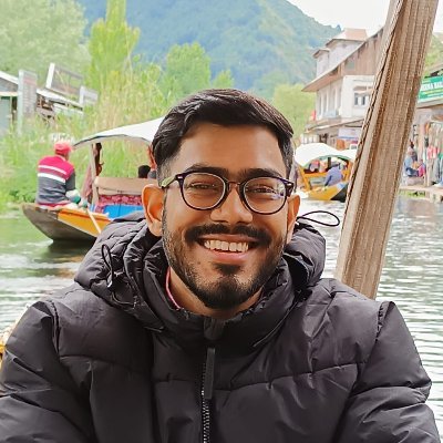 Sharing my experiences and learnings on Digital Marketing, Personal Branding, Coding | Front-End Developer | YouTube Marketing 💡 | Entrepreneurship | #100devs