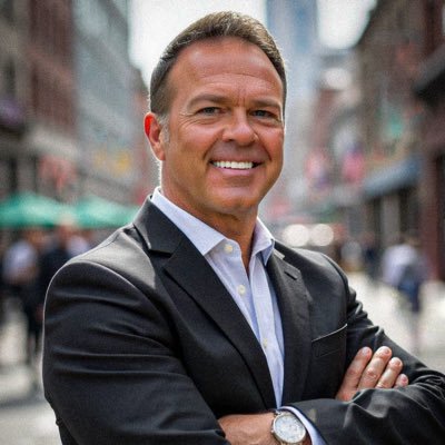 Leadership and Performance Coach | I help men LEAD an extraordinary life.