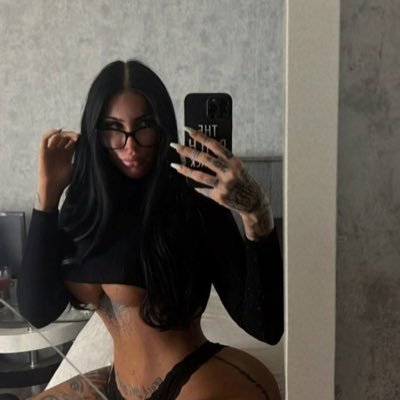 🇺🇸/🇩🇪your fav mommy😉 | dominatrix I like good boys that do what I say