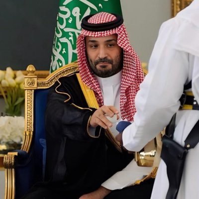 لو فتحت الدفاتر م ضحك لي سطر وين أقرا السعاده وانا #كاتب_هجر(بعض كتاباتي بالمفضله)