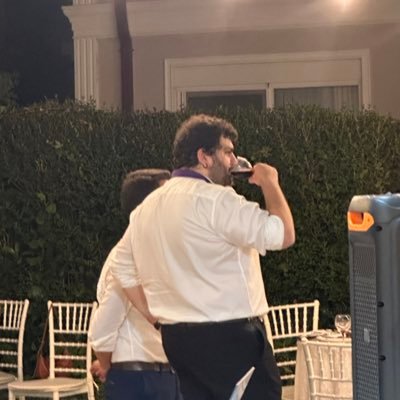 duranismo's profile picture. @deliveryherocom | tabelaya bakma tabela gündüz için