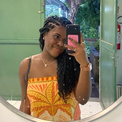 um ser político com ascendente em advocacia. santista, mangueirense e do axé ✨