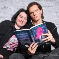 Katha (@shadowfamlover) 's Twitter Profile