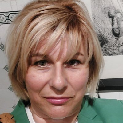 JolaHolmes221B's profile picture. FREEDOM. GREAT RESIST. REASON. 🇵🇱