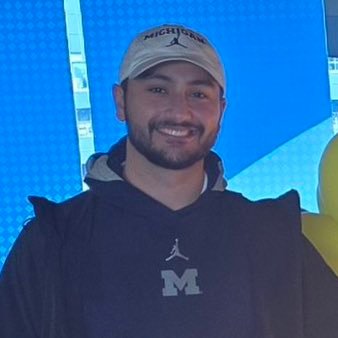 @UMichFootball Head Recruiting & Player Personnel Intern #GoBlue | 2023 CFP Champion