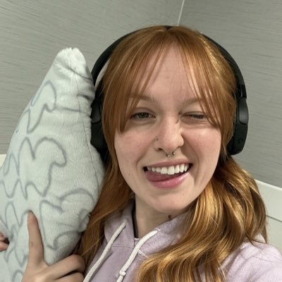 OLD BACKUP ACCT GOT BANNED follow me back on this backup acct.... my main acct is : @SJackson45313 love y'all •I promise I'm following back AS SOON AS POSSIBLE